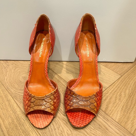 BCBG peep toe shoe - Picture 8 of 8